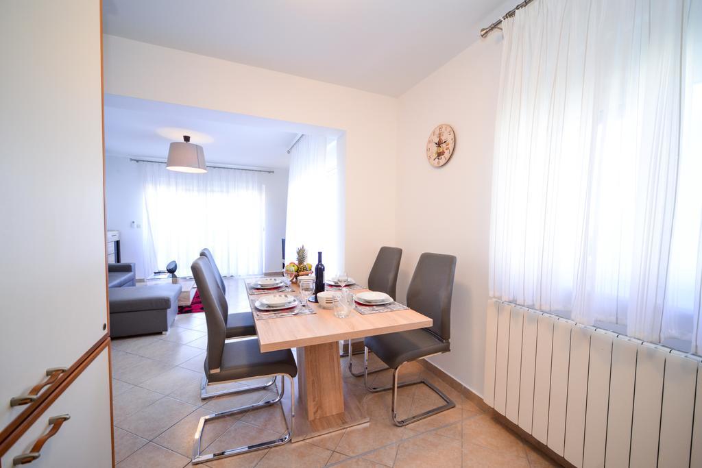 Apartment Goodbed Zadar Room photo